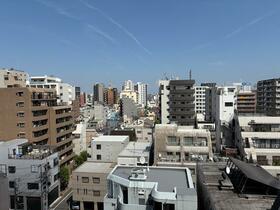 東京都台東区竜泉１丁目