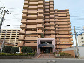 福島県会津若松市中央３丁目