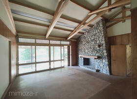 静岡県伊東市吉田