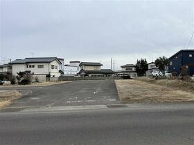 福島県福島市佐倉下字上谷地