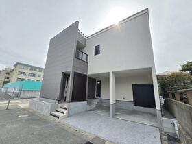 福岡県福岡市西区石丸３丁目