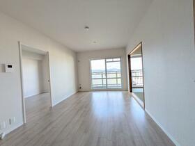 八木西ガーデンハウス