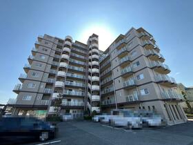 八木西ガーデンハウス