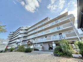 京都府亀岡市篠町馬堀広道