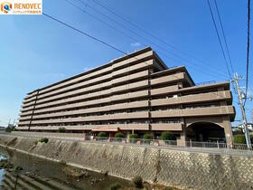 大阪府堺市西区上野芝町３丁