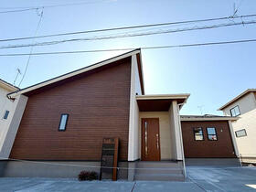 埼玉県行田市棚田町３丁目