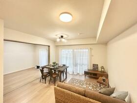 福岡県福岡市博多区美野島４丁目