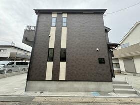 千葉県船橋市三山９丁目