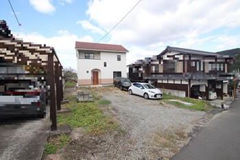 detached 愛媛県伊予郡砥部町北川毛