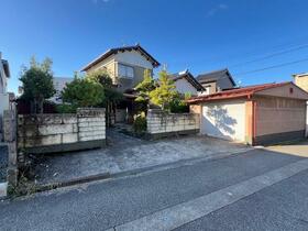 富山県富山市中川原