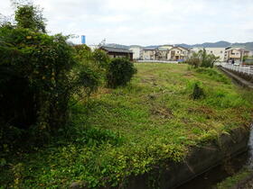 大分県佐伯市女島１丁目