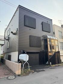 北海道札幌市中央区南十三条西１２丁目