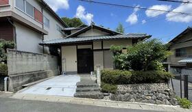 京都府京都市山科区上花山桜谷