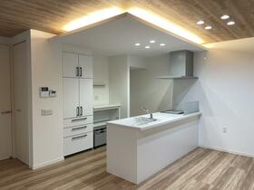 長崎県長崎市横尾３丁目