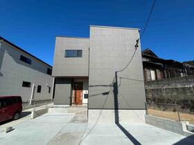 福岡県大野城市乙金東１丁目