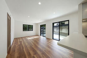 神奈川県横須賀市森崎４丁目