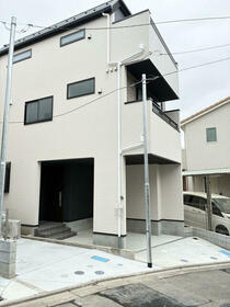 神奈川県川崎市高津区梶ケ谷３丁目