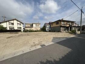 愛知県弥富市五明町築留