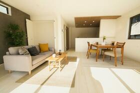 埼玉県北葛飾郡杉戸町倉松３丁目