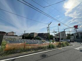 東京都世田谷区深沢６丁目