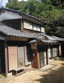 長崎県平戸市鏡川町