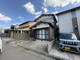 石川県金沢市弥生３丁目