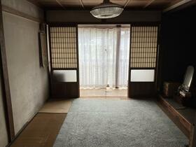 秋田県湯沢市上院内字小沢