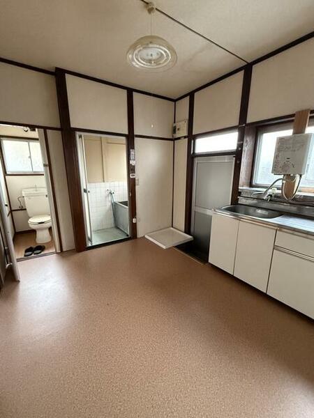 detached 埼玉県蕨市錦町５丁目

地図を見る