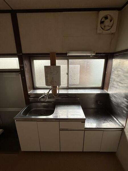 detached 埼玉県蕨市錦町５丁目

地図を見る