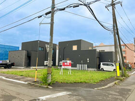 北海道札幌市白石区菊水元町二条１丁目