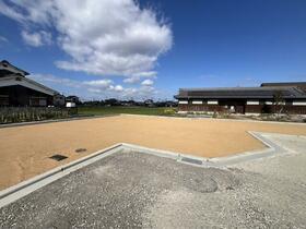 愛媛県伊予郡松前町大字中川原