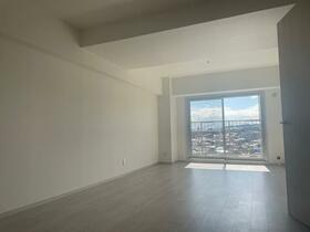 兵庫県宝塚市武庫川町