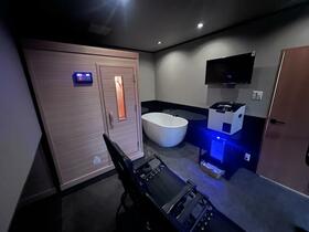 大阪府東大阪市加納８丁目