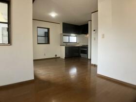 神奈川県横浜市栄区中野町