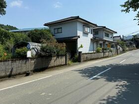 熊本県山鹿市鹿央町岩原