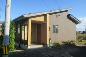 新潟県三条市月岡２丁目