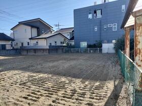 山梨県中巨摩郡昭和町清水新居