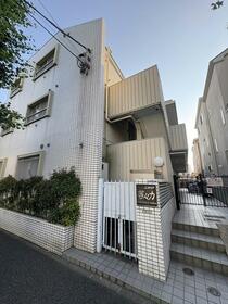 東京都世田谷区等々力８丁目