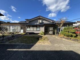 秋田県秋田市新屋割山町