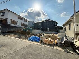 兵庫県明石市松が丘３丁目