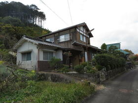 兵庫県丹波篠山市岩崎