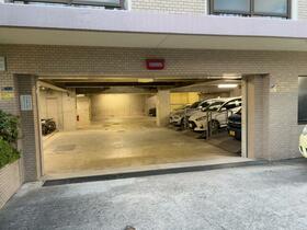 ネオハイツ学園前3番館