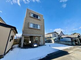 長野県松本市井川城１丁目