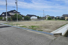 富山県富山市開