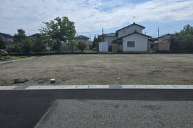 富山県富山市開