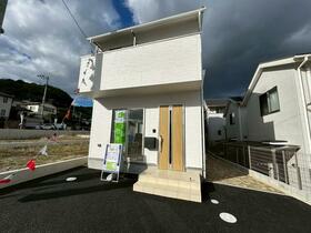 京都府京都市山科区北花山市田町