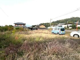 香川県丸亀市綾歌町富熊