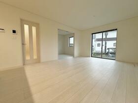 千葉県流山市江戸川台東1丁目