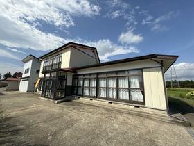 福島県耶麻郡猪苗代町大字堅田字廻谷地
