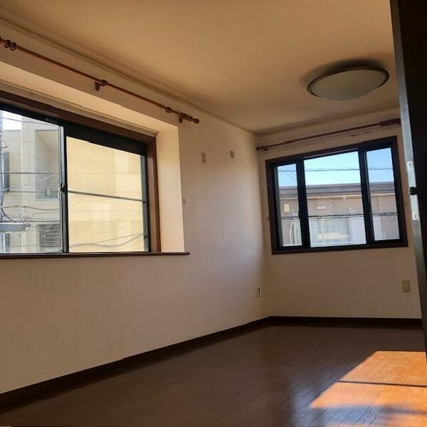 detached 埼玉県朝霞市仲町２丁目
地図を見る